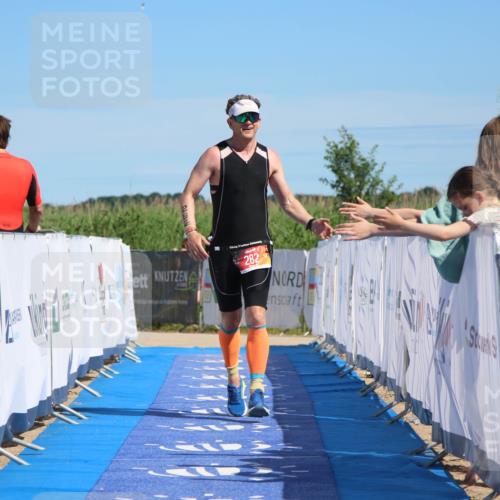 21.06.2026 - Viking Triathlon Markus Tischler http://msf.ph/oto/9846500 21.06.2026 16:30:16 Ziel 282 meine-sportfotos.de