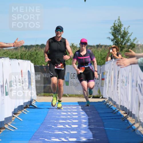 21.06.2026 - Viking Triathlon Markus Tischler http://msf.ph/oto/9846558 21.06.2026 16:33:09 Ziel 370, 424 meine-sportfotos.de