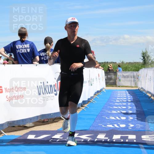 21.06.2026 - Viking Triathlon Markus Tischler http://msf.ph/oto/9846675 21.06.2026 15:01:17 Ziel 296 meine-sportfotos.de