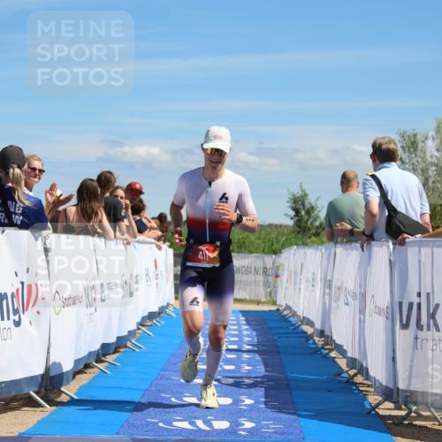 21.06.2026 - Viking Triathlon Markus Tischler http://msf.ph/oto/9846780 21.06.2026 15:03:22 Ziel 411 meine-sportfotos.de