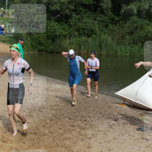 21.06.2026 - 29. Vierlanden-Triathlon Andreas Tolksdorf http://msf.ph/oto/9846829 21.06.2026 09:14:56 Schwimmen 248, 269, 294 meine-sportfotos.de