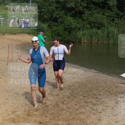 21.06.2026 - 29. Vierlanden-Triathlon Andreas Tolksdorf http://msf.ph/oto/9846870 21.06.2026 09:14:59 Schwimmen 248, 269, 294 meine-sportfotos.de