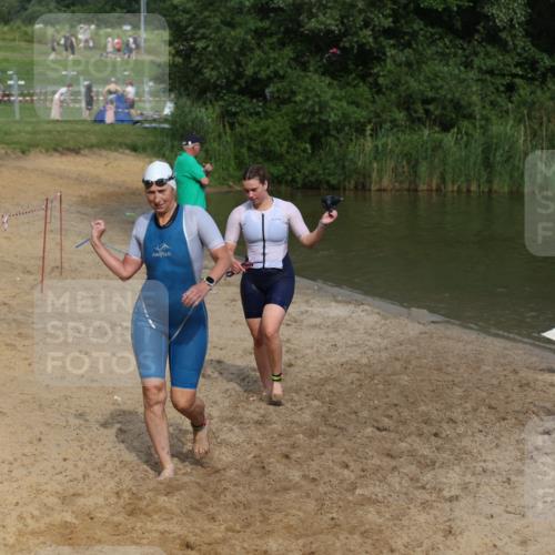 21.06.2026 - 29. Vierlanden-Triathlon Andreas Tolksdorf http://msf.ph/oto/9846877 21.06.2026 09:14:59 Schwimmen 248, 269, 294 meine-sportfotos.de