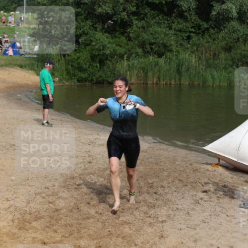 21.06.2026 - 29. Vierlanden-Triathlon Andreas Tolksdorf http://msf.ph/oto/9846955 21.06.2026 09:15:24 Schwimmen 260 meine-sportfotos.de