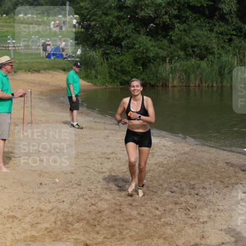 21.06.2026 - 29. Vierlanden-Triathlon Andreas Tolksdorf http://msf.ph/oto/9847082 21.06.2026 09:17:15 Schwimmen 249 meine-sportfotos.de