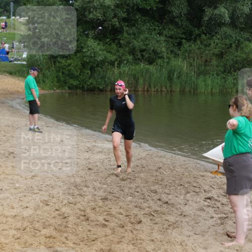 21.06.2026 - 29. Vierlanden-Triathlon Andreas Tolksdorf http://msf.ph/oto/9847644 21.06.2026 09:22:56 Schwimmen 279 meine-sportfotos.de