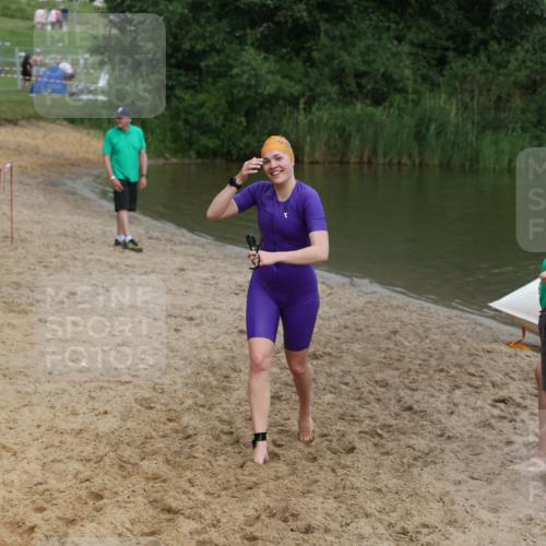 21.06.2026 - 29. Vierlanden-Triathlon Andreas Tolksdorf http://msf.ph/oto/9847778 21.06.2026 09:23:30 Schwimmen 270 meine-sportfotos.de