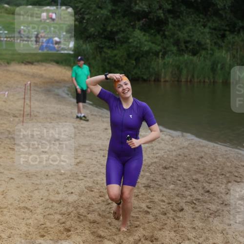 21.06.2026 - 29. Vierlanden-Triathlon Andreas Tolksdorf http://msf.ph/oto/9847810 21.06.2026 09:23:30 Schwimmen 270 meine-sportfotos.de