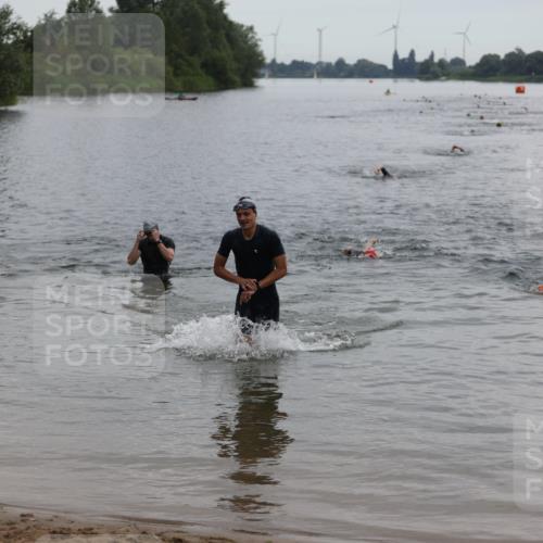 21.06.2026 - 29. Vierlanden-Triathlon Andreas Tolksdorf http://msf.ph/oto/9848349 21.06.2026 09:54:51 Schwimmen 339, 350, 362 meine-sportfotos.de