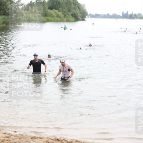 21.06.2026 - 29. Vierlanden-Triathlon Andreas Tolksdorf http://msf.ph/oto/9848963 21.06.2026 09:56:55 Schwimmen 307, 312, 352, 363 meine-sportfotos.de