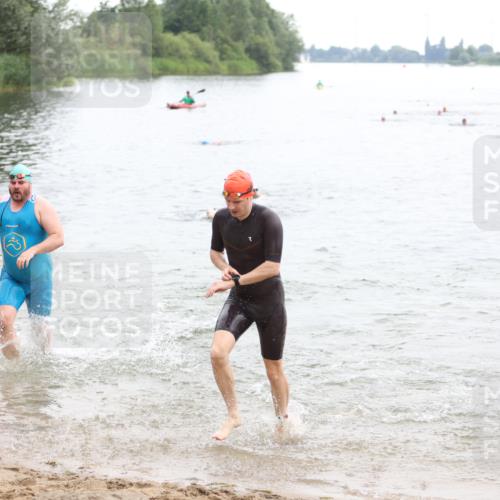 21.06.2026 - 29. Vierlanden-Triathlon Andreas Tolksdorf http://msf.ph/oto/9848995 21.06.2026 09:57:08 Schwimmen 326, 344, 363 meine-sportfotos.de