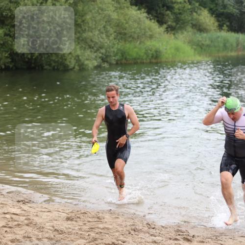 21.06.2026 - 29. Vierlanden-Triathlon Andreas Tolksdorf http://msf.ph/oto/9849023 21.06.2026 09:57:23 Schwimmen 336, 347, 349 meine-sportfotos.de