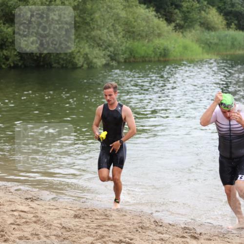 21.06.2026 - 29. Vierlanden-Triathlon Andreas Tolksdorf http://msf.ph/oto/9849026 21.06.2026 09:57:24 Schwimmen 336, 347, 349 meine-sportfotos.de