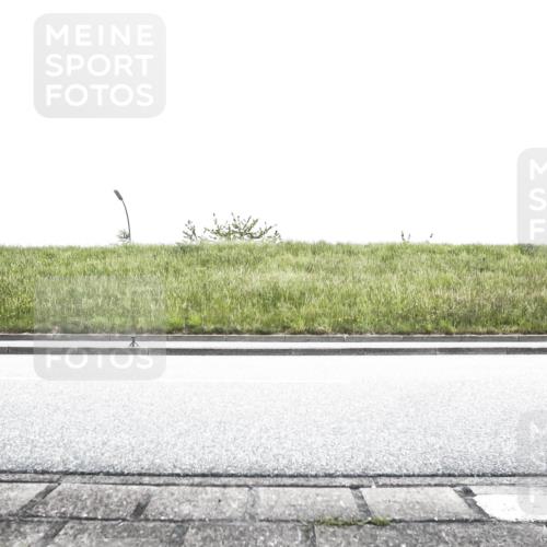 21.06.2026 - 29. Vierlanden-Triathlon H.Heesch http://msf.ph/oto/9849453 21.06.2026 10:27:15 Radfahren 24, 89, 101, 108, 486, 517 meine-sportfotos.de