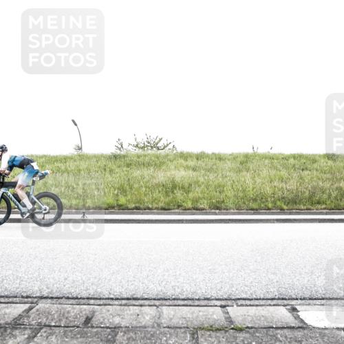 21.06.2026 - 29. Vierlanden-Triathlon H.Heesch http://msf.ph/oto/9849472 21.06.2026 10:27:43 Radfahren 20, 186, 515, 615 meine-sportfotos.de