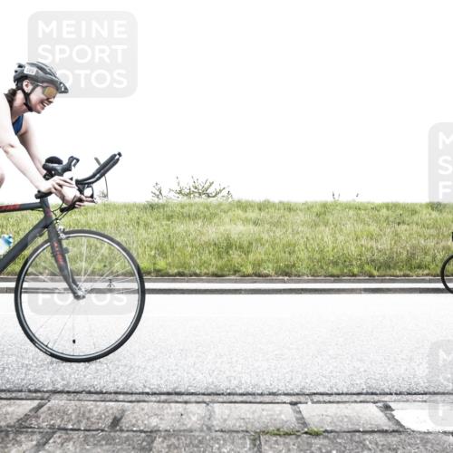 21.06.2026 - 29. Vierlanden-Triathlon H.Heesch http://msf.ph/oto/9849474 21.06.2026 10:27:48 Radfahren 20, 272, 515, 615 meine-sportfotos.de