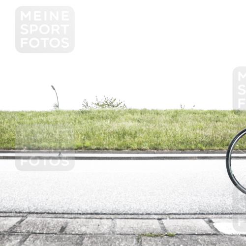 21.06.2026 - 29. Vierlanden-Triathlon H.Heesch http://msf.ph/oto/9849514 21.06.2026 10:28:34 Radfahren 4, 51, 55, 61, 78, 99, 106, 197, 367, 387, 390, 481, 511, 535, 561, 592, 606, 608, 616 meine-sportfotos.de