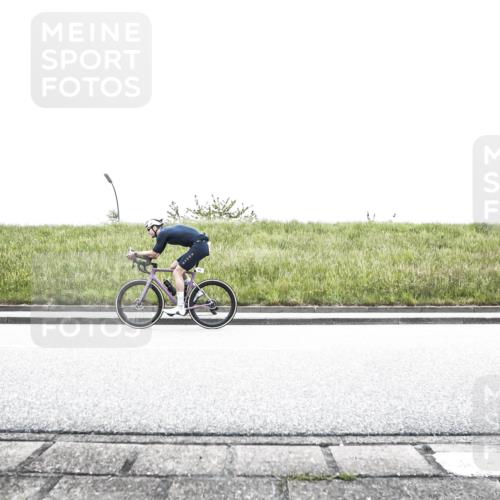 21.06.2026 - 29. Vierlanden-Triathlon H.Heesch http://msf.ph/oto/9849516 21.06.2026 10:28:35 Radfahren 51, 55, 61, 78, 99, 106, 197, 367, 387, 390, 481, 511, 535, 561, 592, 606, 616 meine-sportfotos.de