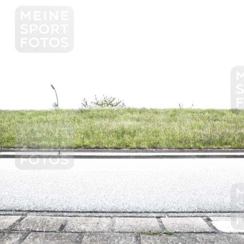 21.06.2026 - 29. Vierlanden-Triathlon H.Heesch http://msf.ph/oto/9849518 21.06.2026 10:28:36 Radfahren 51, 55, 61, 78, 99, 106, 197, 367, 387, 390, 511, 535, 561, 592, 606, 616 meine-sportfotos.de