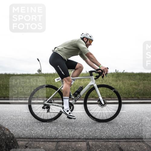 21.06.2026 - 29. Vierlanden-Triathlon H.Heesch http://msf.ph/oto/9849556 21.06.2026 12:02:45 Radfahren 760, 772, 806, 846, 869, 870, 878, 881, 892 meine-sportfotos.de