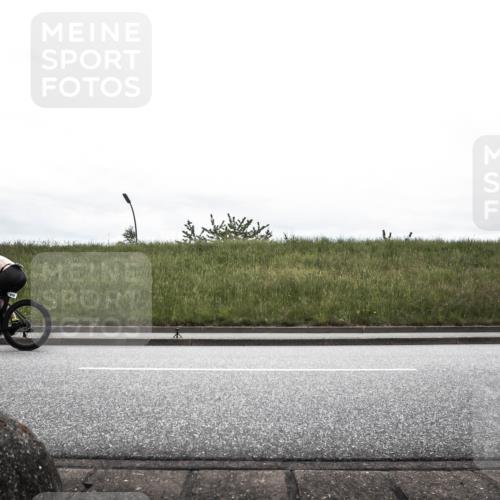 21.06.2026 - 29. Vierlanden-Triathlon H.Heesch http://msf.ph/oto/9849557 21.06.2026 12:02:46 Radfahren 760, 772, 806, 846, 869, 870, 878, 881, 892 meine-sportfotos.de