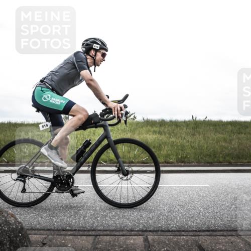 21.06.2026 - 29. Vierlanden-Triathlon H.Heesch http://msf.ph/oto/9849579 21.06.2026 12:03:54 Radfahren 819 meine-sportfotos.de