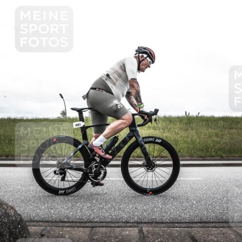 21.06.2026 - 29. Vierlanden-Triathlon H.Heesch http://msf.ph/oto/9849588 21.06.2026 12:04:23 Radfahren 863, 893, 894, 900 meine-sportfotos.de