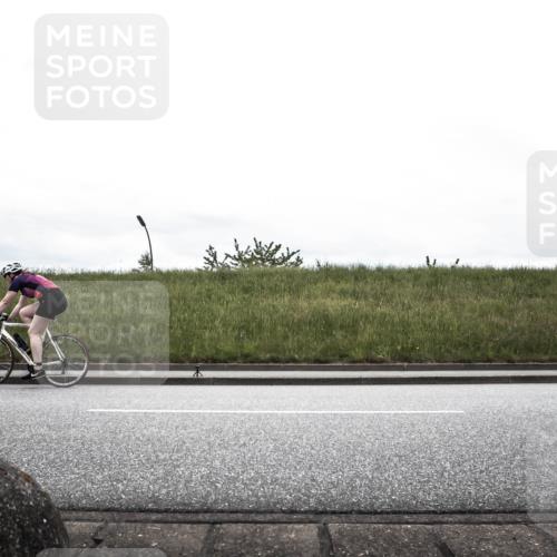 21.06.2026 - 29. Vierlanden-Triathlon H.Heesch http://msf.ph/oto/9849590 21.06.2026 12:04:26 Radfahren 863, 893, 894 meine-sportfotos.de