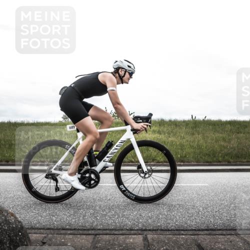 21.06.2026 - 29. Vierlanden-Triathlon H.Heesch http://msf.ph/oto/9849604 21.06.2026 12:05:12 Radfahren 882, 887, 964 meine-sportfotos.de