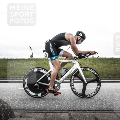 21.06.2026 - 29. Vierlanden-Triathlon H.Heesch http://msf.ph/oto/9849606 21.06.2026 12:05:22 Radfahren 637, 776, 917 meine-sportfotos.de