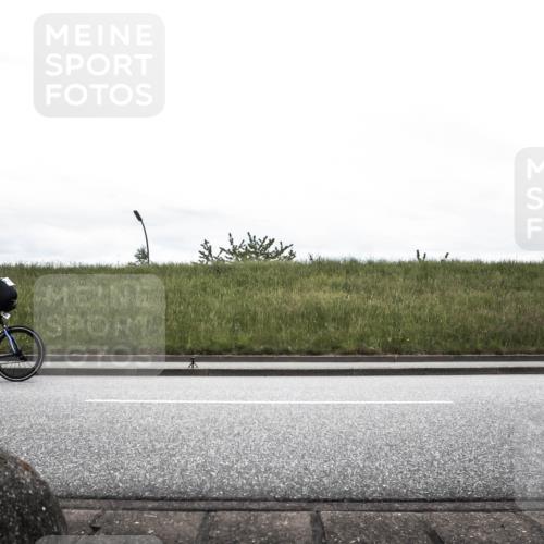 21.06.2026 - 29. Vierlanden-Triathlon H.Heesch http://msf.ph/oto/9849613 21.06.2026 12:05:35 Radfahren 662, 831, 849, 874, 897, 944 meine-sportfotos.de