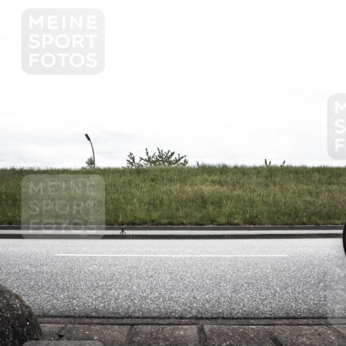 21.06.2026 - 29. Vierlanden-Triathlon H.Heesch http://msf.ph/oto/9849614 21.06.2026 12:05:37 Radfahren 662, 842, 849, 874, 944 meine-sportfotos.de