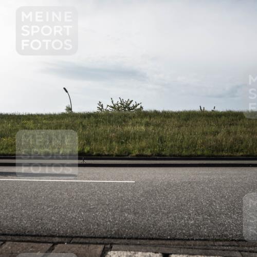 21.06.2026 - 29. Vierlanden-Triathlon H.Heesch http://msf.ph/oto/9849669 21.06.2026 08:23:06 Radfahren  meine-sportfotos.de