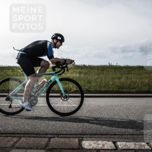 21.06.2026 - 29. Vierlanden-Triathlon H.Heesch http://msf.ph/oto/9849720 21.06.2026 08:46:46 Radfahren 46, 57, 76 meine-sportfotos.de