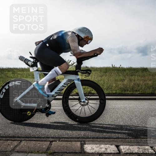 21.06.2026 - 29. Vierlanden-Triathlon H.Heesch http://msf.ph/oto/9849733 21.06.2026 08:47:47 Radfahren 3 meine-sportfotos.de