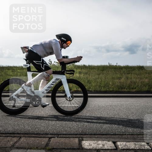21.06.2026 - 29. Vierlanden-Triathlon H.Heesch http://msf.ph/oto/9849749 21.06.2026 08:49:20 Radfahren 164 meine-sportfotos.de