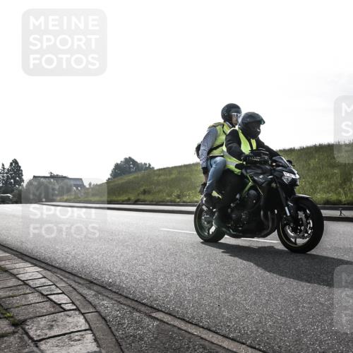 21.06.2026 - 29. Vierlanden-Triathlon H.Heesch http://msf.ph/oto/9849800 21.06.2026 08:32:45 Radfahren  meine-sportfotos.de
