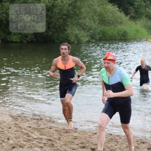 21.06.2026 - 29. Vierlanden-Triathlon Andreas Tolksdorf http://msf.ph/oto/9849814 21.06.2026 10:08:08 Schwimmen 392, 393, 399, 419, 452, 459, 473, 478 meine-sportfotos.de