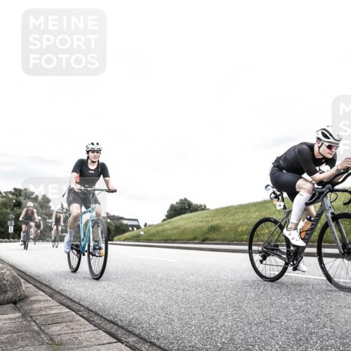 21.06.2026 - 29. Vierlanden-Triathlon H.Heesch http://msf.ph/oto/9849946 21.06.2026 10:28:23 Radfahren 79, 368, 538, 567, 574, 575, 582, 590 meine-sportfotos.de