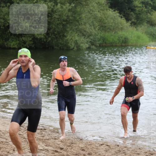 21.06.2026 - 29. Vierlanden-Triathlon Andreas Tolksdorf http://msf.ph/oto/9849967 21.06.2026 10:08:31 Schwimmen 403, 418, 422, 432, 476, 1356 meine-sportfotos.de