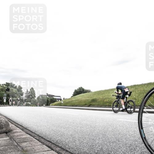 21.06.2026 - 29. Vierlanden-Triathlon H.Heesch http://msf.ph/oto/9849980 21.06.2026 10:28:34 Radfahren 61, 78, 99, 106, 197, 367, 387, 511, 535, 561, 592, 616 meine-sportfotos.de