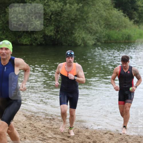 21.06.2026 - 29. Vierlanden-Triathlon Andreas Tolksdorf http://msf.ph/oto/9849985 21.06.2026 10:08:31 Schwimmen 403, 418, 422, 432, 476, 1356 meine-sportfotos.de
