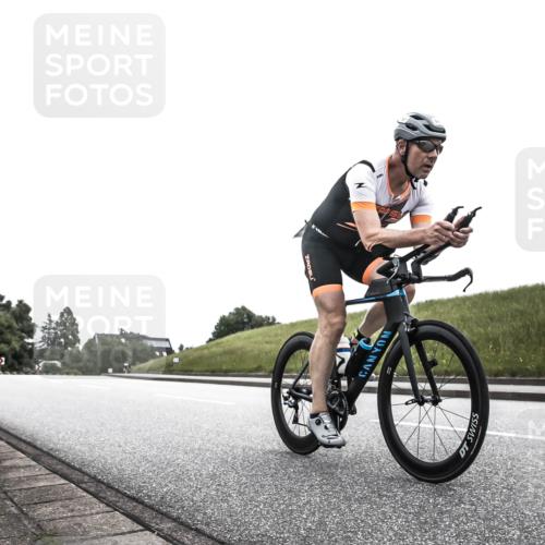 21.06.2026 - 29. Vierlanden-Triathlon H.Heesch http://msf.ph/oto/9850026 21.06.2026 12:02:29 Radfahren 228, 761, 859 meine-sportfotos.de