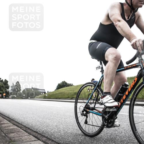 21.06.2026 - 29. Vierlanden-Triathlon H.Heesch http://msf.ph/oto/9850048 21.06.2026 12:02:52 Radfahren 292, 772, 846, 866, 869, 870, 881 meine-sportfotos.de