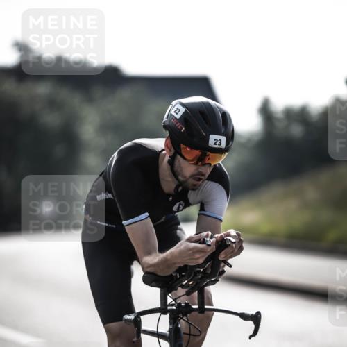 21.06.2026 - 29. Vierlanden-Triathlon H.Heesch http://msf.ph/oto/9850230 21.06.2026 08:42:16 Radfahren 9, 23 meine-sportfotos.de