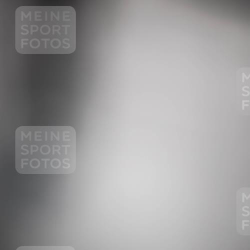 21.06.2026 - 29. Vierlanden-Triathlon H.Heesch http://msf.ph/oto/9850253 21.06.2026 08:43:08 Radfahren 216 meine-sportfotos.de