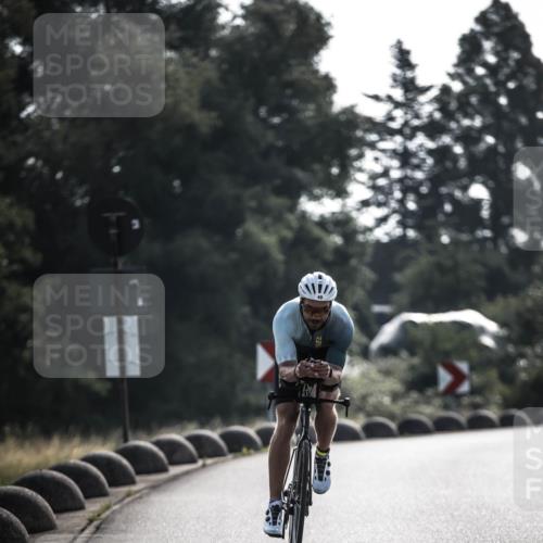 21.06.2026 - 29. Vierlanden-Triathlon H.Heesch http://msf.ph/oto/9850257 21.06.2026 08:44:08 Radfahren 30, 49 meine-sportfotos.de