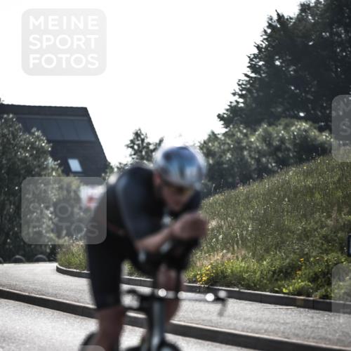 21.06.2026 - 29. Vierlanden-Triathlon H.Heesch http://msf.ph/oto/9850264 21.06.2026 08:44:09 Radfahren 30, 49 meine-sportfotos.de