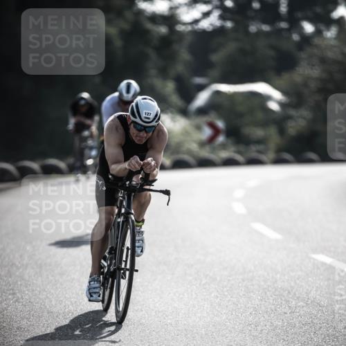 21.06.2026 - 29. Vierlanden-Triathlon H.Heesch http://msf.ph/oto/9850287 21.06.2026 08:45:10 Radfahren 63, 127, 211 meine-sportfotos.de
