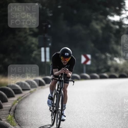 21.06.2026 - 29. Vierlanden-Triathlon H.Heesch http://msf.ph/oto/9850307 21.06.2026 08:45:13 Radfahren 63, 127, 211 meine-sportfotos.de